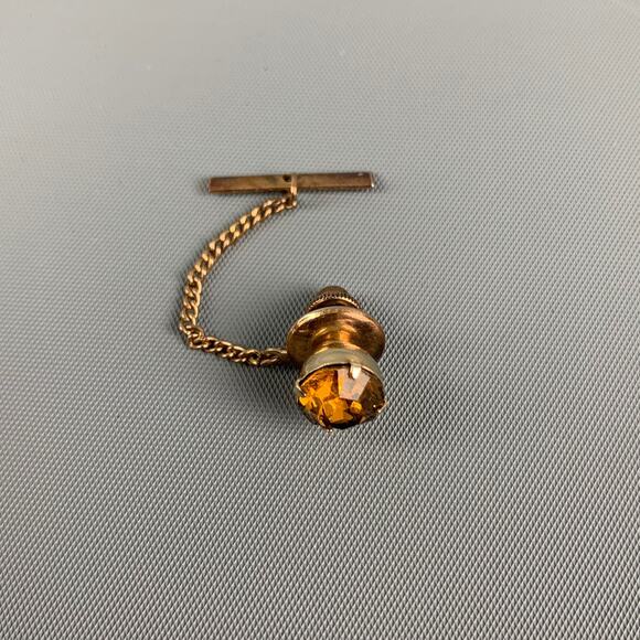 NO BRAND Gold Metal Lapel Pin - Picture 1 of 3